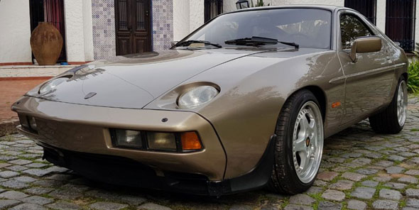 Porsche 928 S