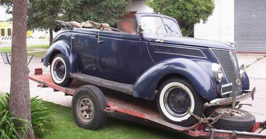 Ford 1938 Convertible