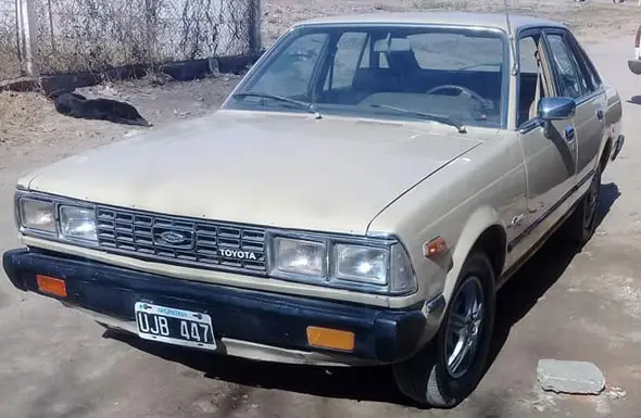 Toyota  Corona liftback
