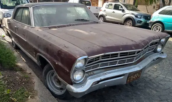 Ford Galaxie 500
