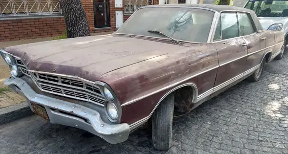 Ford Galaxie 500