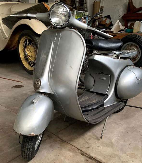 Piaggio Vespa
