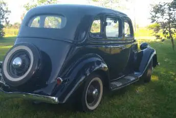 Ford 1935