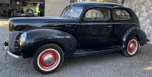 Ford Deluxe Tudor 1940