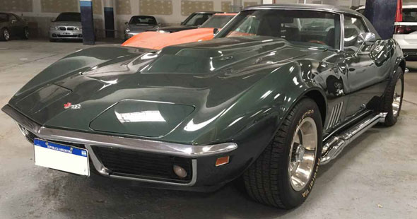 Chevrolet Corvette Stingray 427