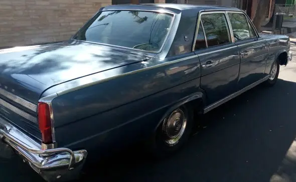 Rambler IKA Ambasador 380