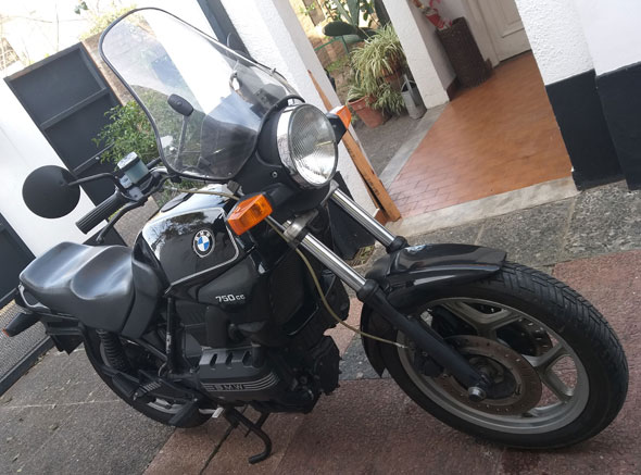 BMW K 75