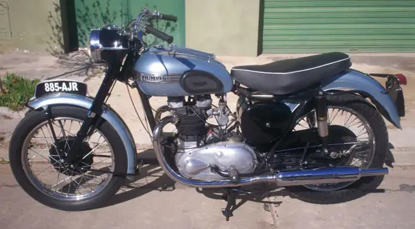 Triumph 1954