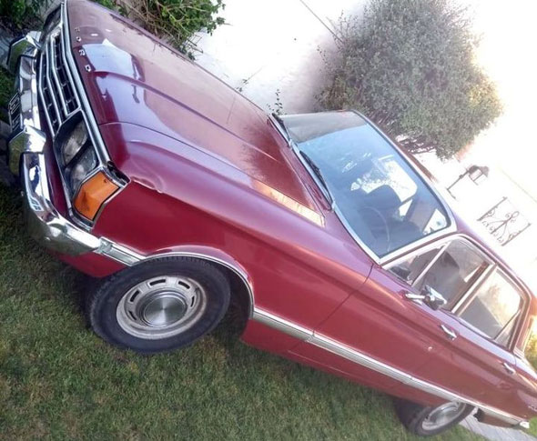 Ford Falcon De luxe