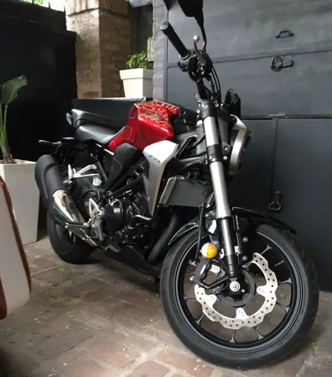 Honda CB 300 R