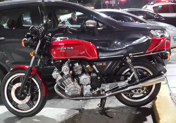 Honda CBX 1047 1980 - Foto 2