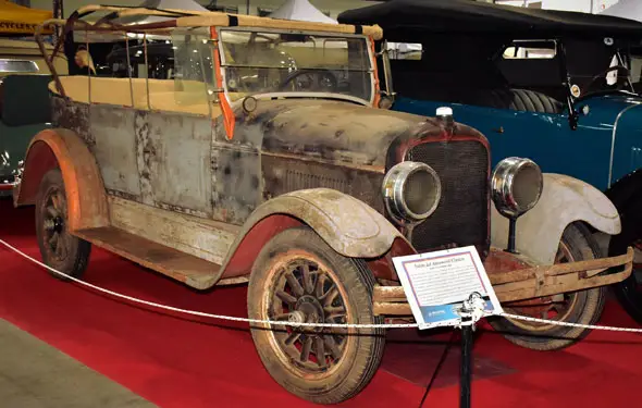 Flint B-40 Touring