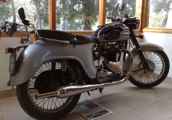 Triumph Thunderbird