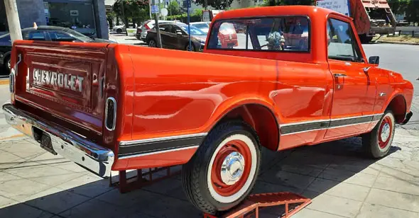 Chevrolet  C10