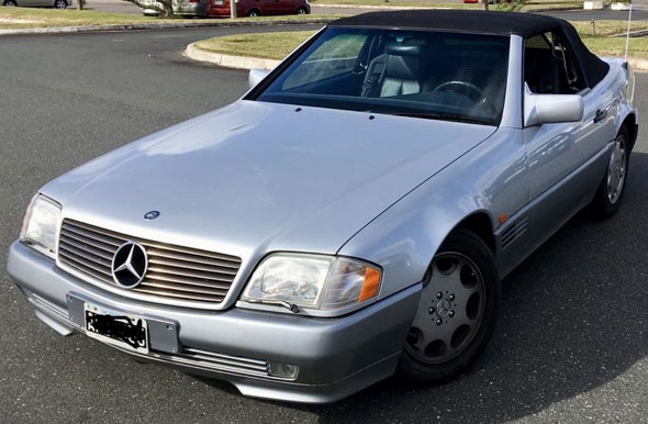 Mercedes Benz SL 320