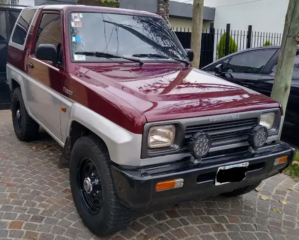 Daihatzu Feroza