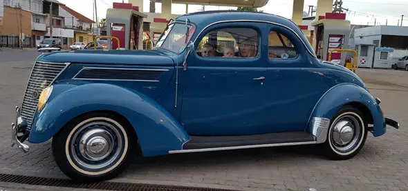 Ford 1937