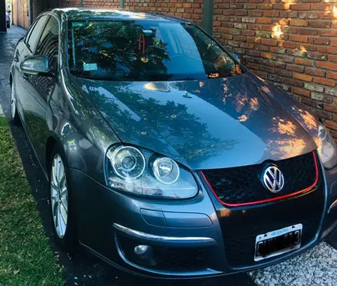 Volkswagen Vento 2.0 T FSI Elegance DSG
