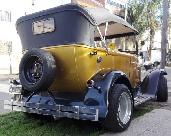 Ford  1930