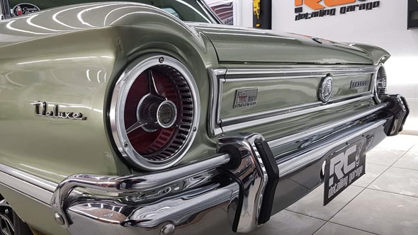 Ford  Falcon
