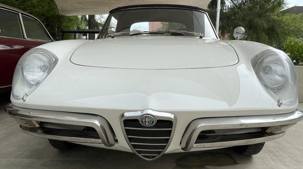 Alfa Romeo Duetto