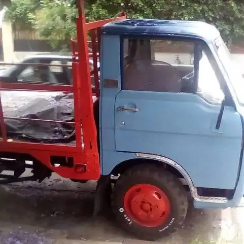 Mazda  Titan E3000D