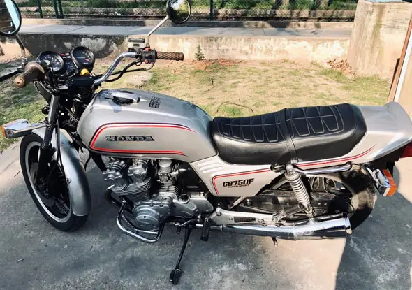 Honda CB 750 F