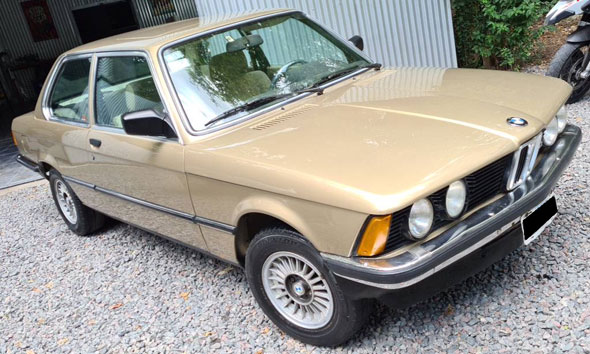 BMW 320