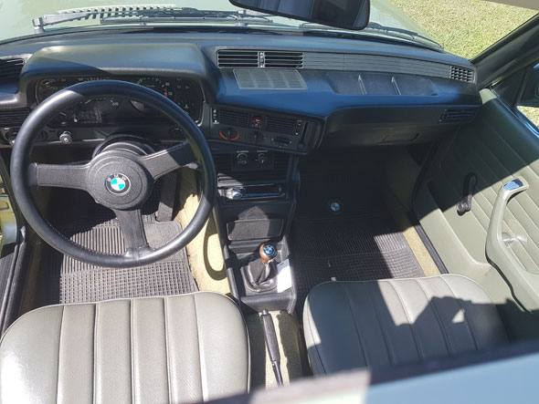 BMW 323i E21