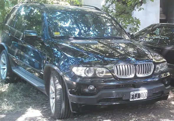 BMW X5 4.8IS Premiun 2006