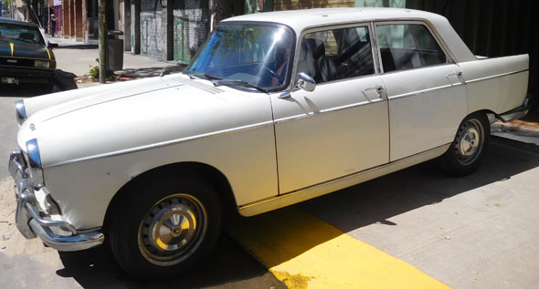 Peugeot 404
