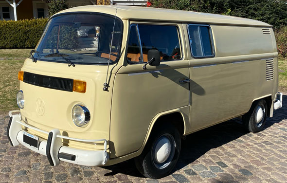 Volkswagen Kombi T2