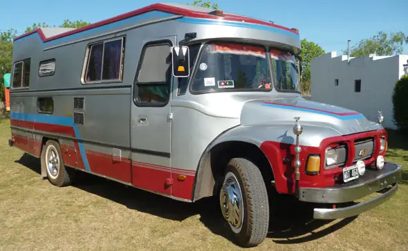 Mercedes Benz  1518