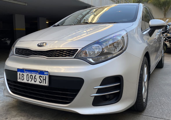 Kia Rio 1.4 AT