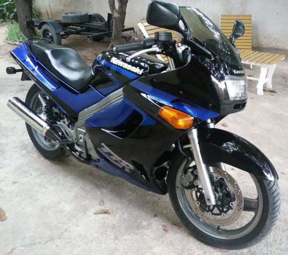 Kawasaki ZZR 250