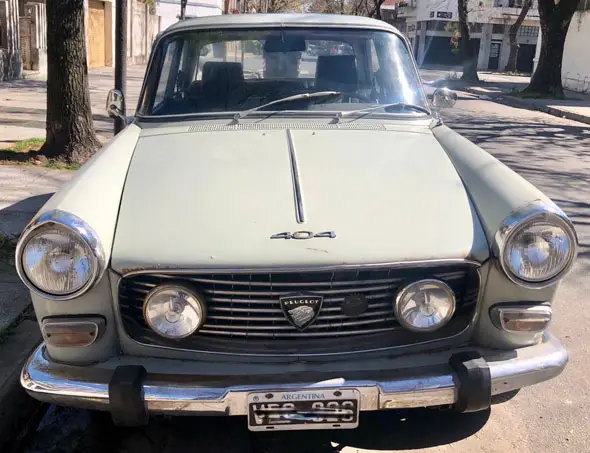 Peugeot  404