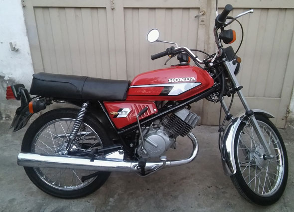 Honda MB 100