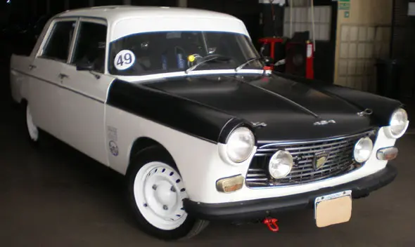 Peugeot 404