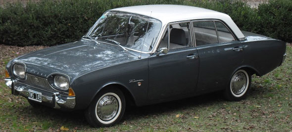 Ford Taunus 17M
