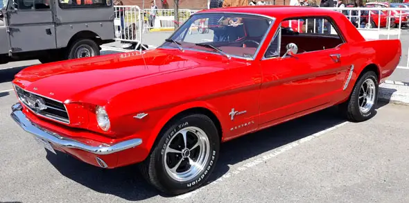 Ford  Mustang