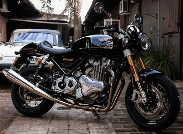 Norton Comando 961