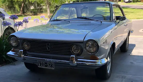 IKA Renault Torino 380