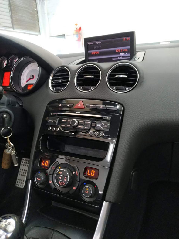 Peugeot  308 CC 1.6 THP Nav