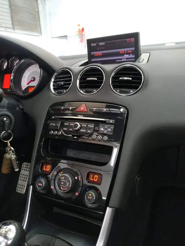 Peugeot  308 CC 1.6 THP Nav