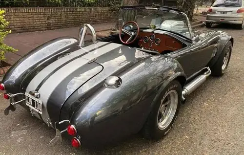 Ford Shelby Cobra