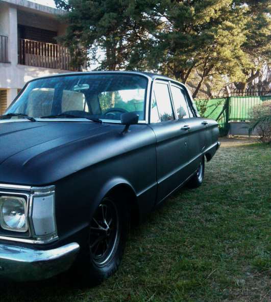 Ford  Falcon