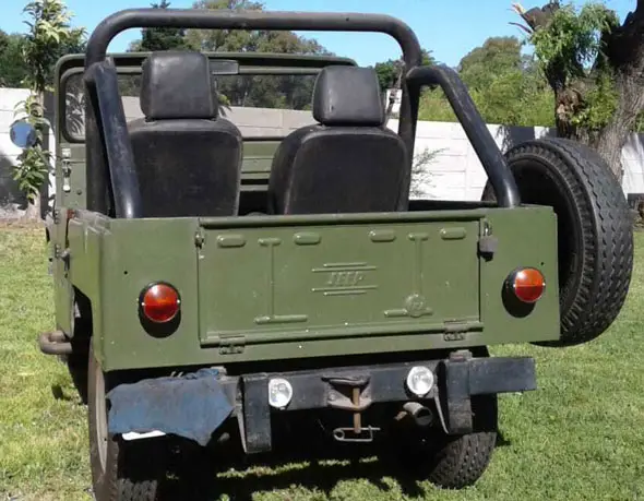 Jeep IKA 1956