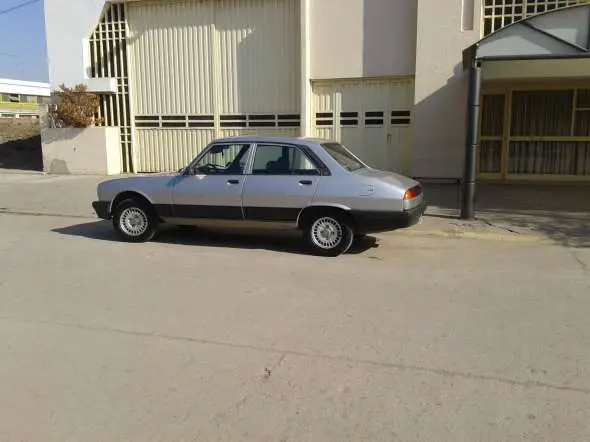 Peugeot 504