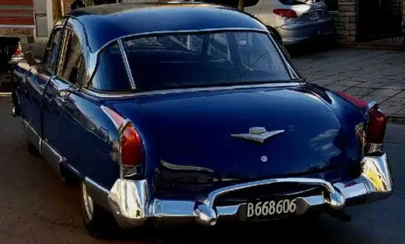 Kaiser Carabela 1961