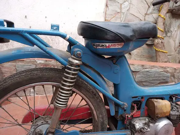 Suzuki 50